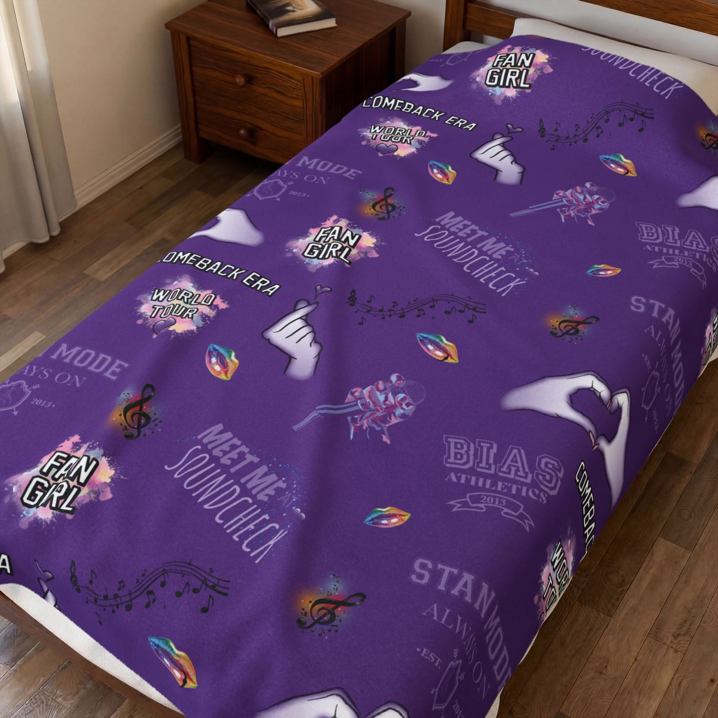 Purple K-pop Blanket | Cozy Fan Throw with Hidden Debut Detail | Soft Aesthetic Gift for Concert Fans