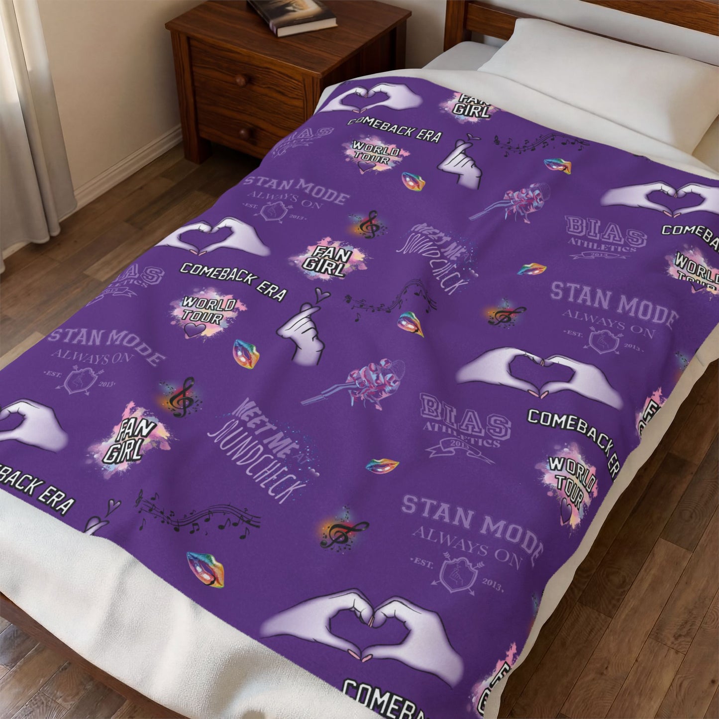 Purple K-pop Blanket | Cozy Fan Throw with Hidden Debut Detail | Soft Aesthetic Gift for Concert Fans